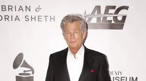 Exclusive David Foster Talks American Idol Living With Ex Yolanda Hadid S Lyme Disease We Did Our Best Entertainment Tonight