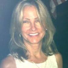 Rene Porter's Instagram, Twitter & Facebook