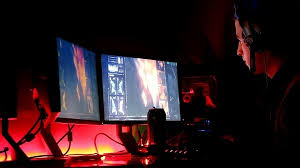 If you're a business professional, you'll like having dual monitors because they'll give you a wider computer interface you're able to change your basic display settings on the sidebar. Does Having A Second Monitor Affect Gaming Performance Graph Gaming Simplified