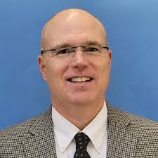 Robin Kratzer's Instagram, Twitter & Facebook