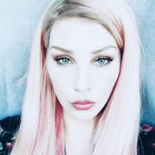 BTN-Star Laura Maack verarscht Streit zwischen Denise und Pascal Kappés