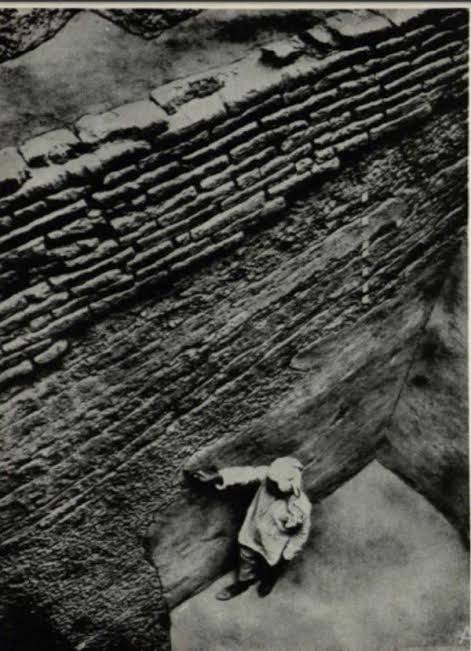 A view of ersion line of a wall at the ancient site of Hastinapur, affected by floods in 800 BCE. As per Dr. B.B. Lal, who excavated the site in 1951-52, floods