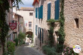 0.28 mi from city center. Cordes Sur Ciel Frankreich Wohnmobil Highlight Womo Blog Frankreich Reiseziele Reisen