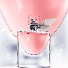 Last ned alle bilder og bruk dem for selv kommersielle prosjekter. La Vie Est Belle Eau De Parfum De Lancome Sabina Store