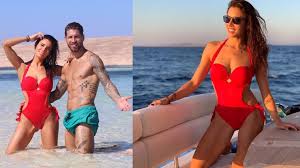 Začátkem tohoto týdne seskupení představilo jedničku své pražské kandidátky, bývalou novinářku a političku. Fotbalovy Mistr Sveta Sergio Ramos Se Dme Pychou Manzelka Pilar 42 Je Po Trech Detech Jako Proutek Extra Cz