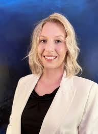 Abby Rolla's Instagram, Twitter & Facebook