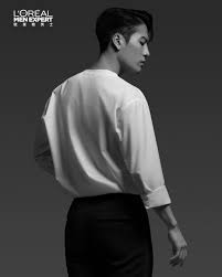 Im afraid that after putting in the contacts, itll get stuck behind the eyeball. Got7 S Jackson Chosen As Global Ambassador For L Oreal S Skin Care Line For Men Soompi