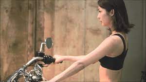 フジボウアパレル BVD「バイクに乗る女」は、日米の好みの違いを如実に示しているか？ - LAWRENCE - E-RIDE x LIFESTYLE  + α