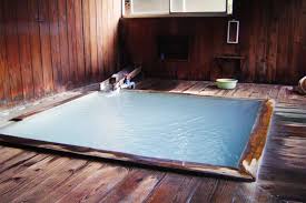 Um einen gartenzaun aus holz selbst zu bauen, ist die richtige planung am anfang wichtig. Ofuro Die Japanische Badewanne Japanwelt