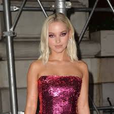 Photos, family details, video, latest news 2021 on zoomboola. Dove Cameron My Lip Scar Adds Character Entertainment Timesherald Com