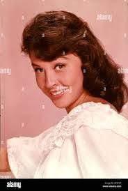 Maggie Pierce's Instagram, Twitter & Facebook