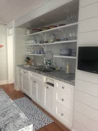 Pin By Wendy Werle On Nantucket Ideas In 2020 Kitchen Cabinets Home Decor