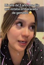 Reacción de Niña al Anunciar Embarazo de Gemelos
