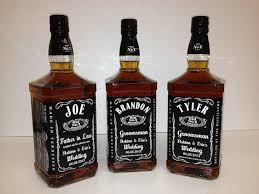 Pin By Christine Nilsen On Favorite Wedding Favors And Gifts Jack Daniels Jack Daniels Label Gifts For Wedding Party