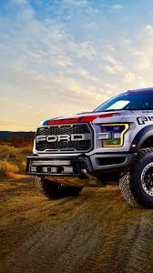 Pin By Lamia Tamine On Xe Hơi Va Xe Gắn May Ford Raptor Ford Ranger Raptor Super Luxury Cars