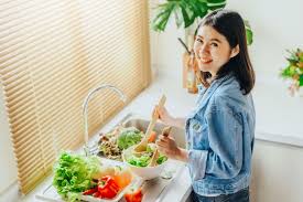Berikut 10 makanan yang mengandung protein untuk diet. 25 Daftar Makanan Rendah Kalori Dan Lemak Untuk Diet