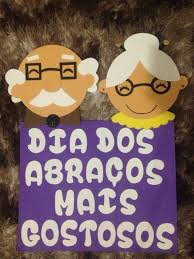 O dia dos avós é comemorado em 26 de julho. Mural Dia Dos Avos Em Eva Dia Dos Avos Dia Do Abraco Ideias Para A Sala De Aula