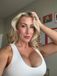 Lorelei Finds: The Ultimate Instagram Adventure! - Truth or Fiction