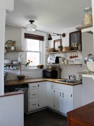 Si no tienes dónde cocinar en tu cocina y quieres aprender a aprovechar el espacio, te dejamos 10 barras de cocina pequeñas, ideales para. Cocinas Pequenas Modernas 2021 2020 De 150 Fotos E Ideas