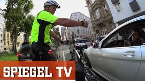 Tscho Mertens Und Jochheim Best Of Kolner Fahrrad Cops Youtube