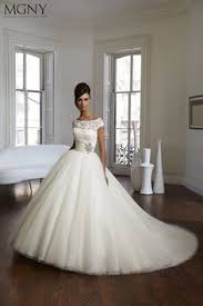 Scegliere le scarpe da sposa è forse la cosa più difficile da fare. 49 Idee Su Spose Spose Abiti Da Sposa Sposa