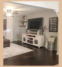 60 Belle Ferme Tv Stand Idees Design Et La Decoration Housedecor In 2020 Farmhouse Decor Living Room Farm House Living Room Living Room Decor Modern