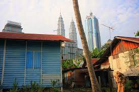 Pun juga rumah minimalis bisa diterapkan di kampung , di desa atau di kota. Rumah Biru Di Kampung Baru Rumah Karlos Di Bukit Nanas Ini Blog Dr Singa