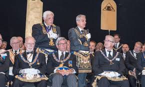 We did not find results for: Anatara3eis Sth Megalh Stoa Ayto To 8ema Prepei Na Apasxolhsei Sobara Thn Dikastikh Thn Nomo8etikh Kai Thn Ektelestikh E3oysia Giati 8elei Na Tis Elegxei Oles Infognomon Politics