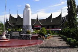 Demikian ulasan seputar tempat wisata alam di padang yang bisa menjadi referensi destinasi liburan. 15 Tempat Wisata Di Padang Paling Populer Wajib Dikunjungi Saat Liburan