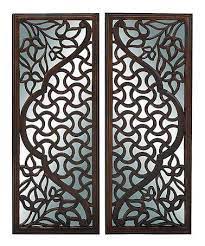 One area of a garden uses the view from another to create a decorative display. Black Lattice Mirror Wall Art Set Decoracao Arquitetura E Decoracao Divisorias De Ambientes