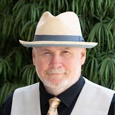 Marla Mercer's Instagram, Twitter & Facebook