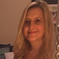 Michelle Kratz's Instagram, Twitter & Facebook