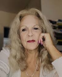 Kathryn Gill's Instagram, Twitter & Facebook