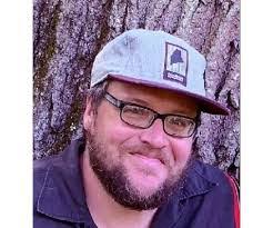 Denise Heffernan's Instagram, Twitter & Facebook