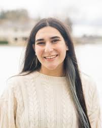 Mazal Tov to Mandi Fealk '21 for...