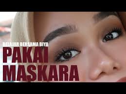 Karena ini termasuk perbuatan menyambung rambut, dan terdapat hadits nabi yang berisi laknat terhadap al washilah (wanita yang menyambung rambut) dan mustaushilah (wanita yang meminta disambung rambutnya). Nggak Perlu Ekstensi Ini 5 Tips Agar Bulu Matamu Lebih Tebal Dan Lentik Hanya Dengan Maskara Priceprice Com