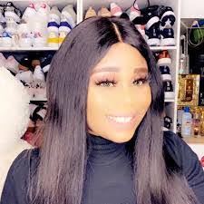 Elsa Vick's Instagram, Twitter & Facebook