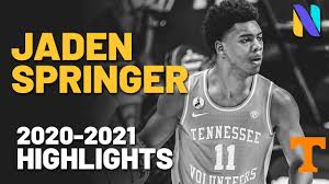 Son of barbarita and gary springer sr., has three brothers, gary jr. Knicks Select Jaden Springer In Analyst S Mock Draft Heavy Com