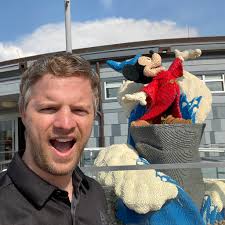 Is Halo Infinite a good game?