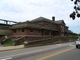 Old Train Depot Fredericksburg Va Fredericksburg Station Was Originally Built In 1910 By The Richmond Frede Fredericksburg Fredericksburg Virginia Old Train