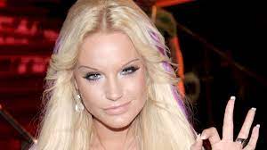 Teardrop drama in 'battle of reality stars': Model Gina Lisa Lohfink Shows Bottomless Fans Are Thrilled The Limited Times