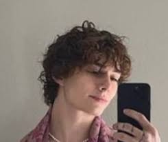 Tired of your same old haircut? Can't seem to find the right barber? Or  just want to try one of the newest trend out? Come to Mojos BarberShop at  2348 Wilton Drive