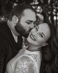 Kaya Smith and Jonathan Cantwell's Wedding Website