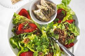 Mit dem tomaten pfirsich salat gibt es heute schon wieder eine etwas außergewöhnliche kombination, aber dieser salat ist frisch und. Paprika Leberkase Salat Brigitte De