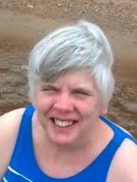 Leslie Byler's Instagram, Twitter & Facebook