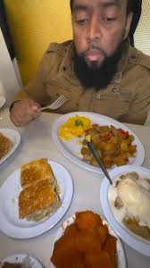 🔥✊🏾NASHVILLE AMAZING BRUNCH & Best Banana Pudding in town at Chicago's  Home of Chicken & Waffles!