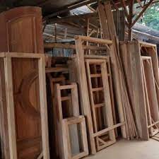 Vinir veneer kayu merbau / kulit kayu merbau tbl 1 mm x 12 cm x 175 cm. Harga Kusen Pintu Kayu Merbau 2021 Pd Jani Gading Furniture