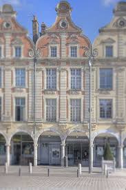 Immeuble Sur La Commune D Arras Departement Du Pas De Calais En 2020 Immeuble Monuments Historiques Monuments
