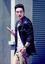 He is best known for his works in story of yanxi palace (2018). Lawrence Wong Sharerice Wiki Afn