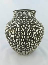 The beautiful sky city cultural center and haak'u museum offer more insight on acoma's living history and culture. Acoma Pottery Vase By Paula Estevan American Indian Pottery